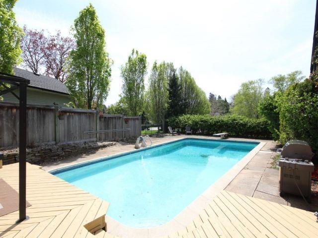 4382 Lakeshore Rd, House detached with 4 bedrooms, 3 bathrooms and 8 parking in Burlington ON | Image 20