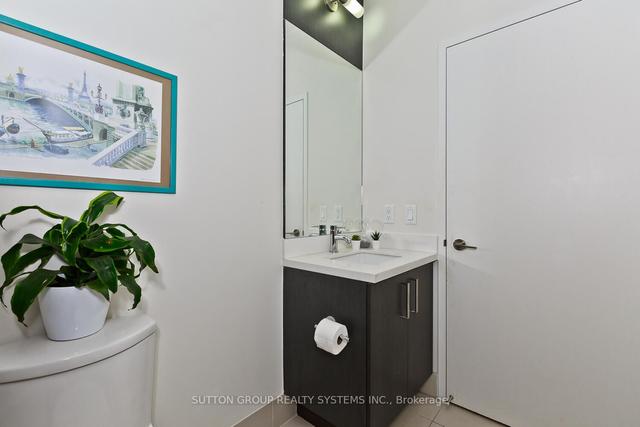 n1002 - 120 Bayview Ave, Condo with 1 bedrooms, 2 bathrooms and 0 parking in Toronto ON | Image 8