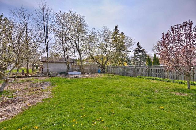 6936 Harriman St, House detached with 3 bedrooms, 2 bathrooms and 3 parking in Niagara Falls ON | Image 32