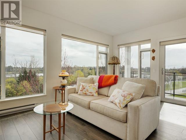 309 - 3815 Rowland Ave, Condo with 2 bedrooms, 2 bathrooms and 1 parking in Saanich BC | Image 4