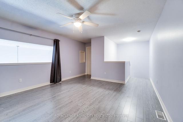 19 Thornton St, House attached with 2 bedrooms, 3 bathrooms and 2 parking in Guelph ON | Image 26