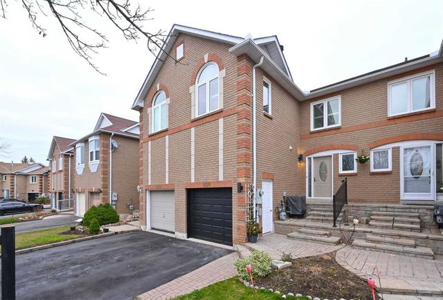 1129 Glen Eden Crt, House attached with 3 bedrooms, 3 bathrooms and 2 parking in Pickering ON | Card Image