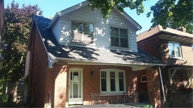 200 Snowdon Ave, House detached with 4 bedrooms, 2 bathrooms and 2 parking in Toronto ON | Image 1