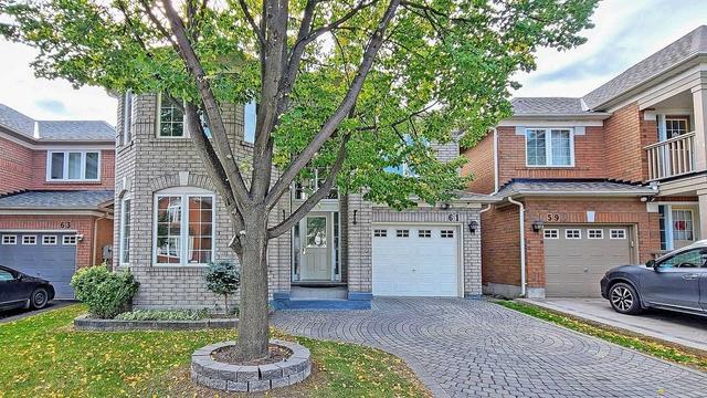 61 Saxony Dr, House detached with 4 bedrooms, 3 bathrooms and 3 parking in Markham ON | Image 1