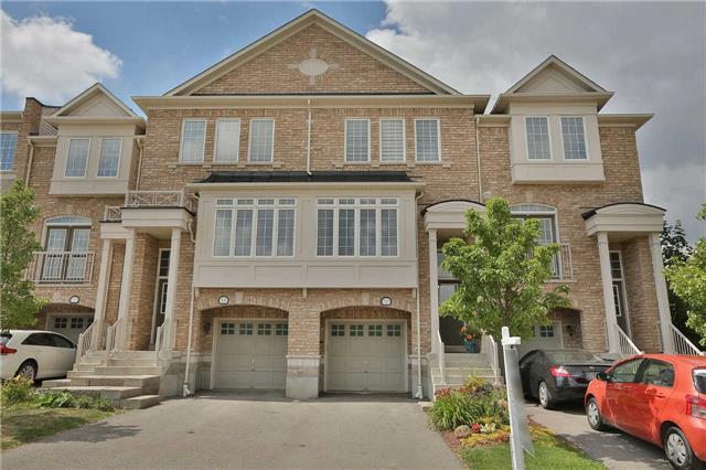 7127 Triumph Lane, Townhouse with 3 bedrooms, 3 bathrooms and 3 parking in Mississauga ON | Image 1