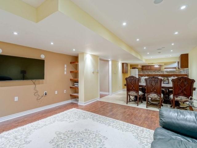 65 Freshspring Dr, House detached with 5 bedrooms, 5 bathrooms and 4 parking in Brampton ON | Image 15