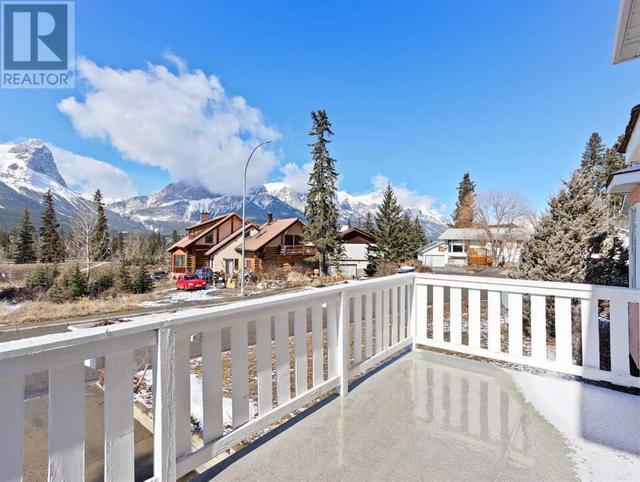 285 Grizzly Crescent, House detached with 4 bedrooms, 3 bathrooms and 2 parking in Canmore AB | Image 6