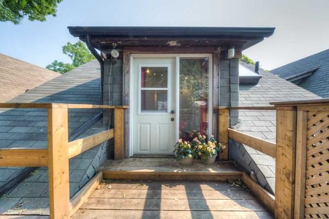 upper - 102 Dixon Ave, House detached with 1 bedrooms, 1 bathrooms and 0 parking in Toronto ON | Image 5