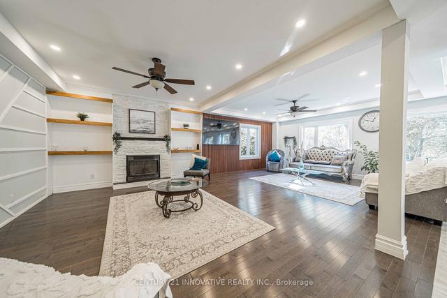 24 Cedarview Dr, House detached with 6 bedrooms, 9 bathrooms and 8 parking in Toronto ON | Image 11