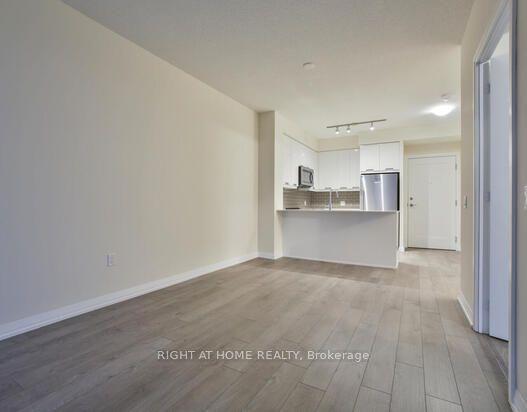 1405 - 65 Watergarden Dr, Condo with 1 bedrooms, 1 bathrooms and 1 parking in Mississauga ON | Image 2