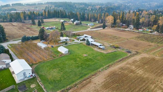 5030 Canyon Lister Road, House detached with 3 bedrooms, 2 bathrooms and 4 parking in Central Kootenay B BC | Image 40