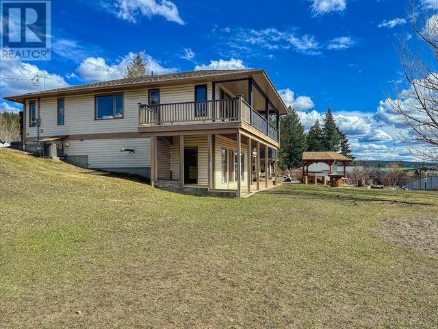 2952 Prospector Road, House detached with 4 bedrooms, 3 bathrooms and null parking in Cariboo F BC | Image 35