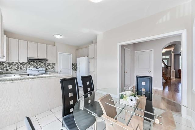 45 Nichols Blvd, House detached with 4 bedrooms, 4 bathrooms and 4 parking in Markham ON | Image 5