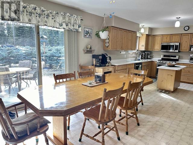 1945 Markay Drive, House detached with 3 bedrooms, 3 bathrooms and null parking in Vanderhoof BC | Image 14