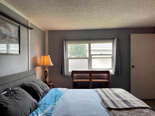 257 - 5344 76 Street, Home with 3 bedrooms, 1 bathrooms and 3 parking in Red Deer AB | Image 23