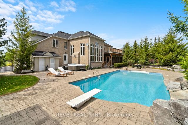 16 Allison Crt, House detached with 5 bedrooms, 5 bathrooms and 13 parking in Halton Hills ON | Image 32