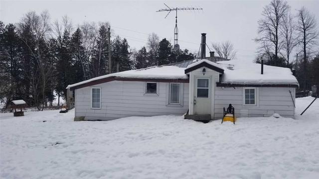 72 Laxton Township 5th Line, House detached with 2 bedrooms, 1 bathrooms and 1 parking in Kawartha Lakes ON | Image 11