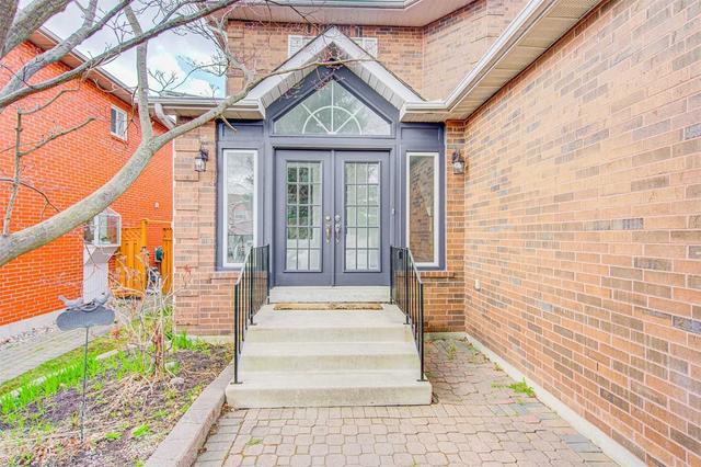 38 Tomlinson Circ, House detached with 4 bedrooms, 4 bathrooms and 6 parking in Markham ON | Image 12