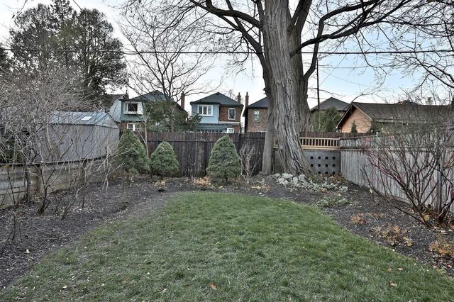 200 Bessborough Dr, House detached with 3 bedrooms, 3 bathrooms and 2 parking in Toronto ON | Image 33