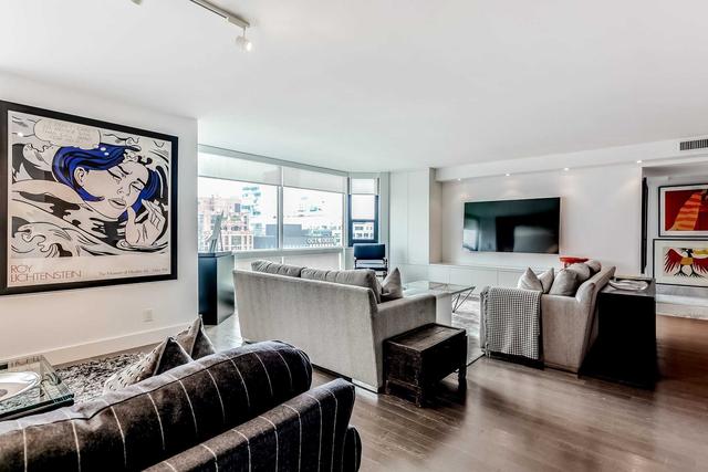 2105 - 1166 Bay St, Condo with 2 bedrooms, 2 bathrooms and 2 parking in Toronto ON | Image 15