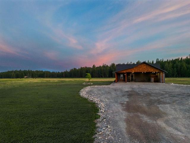 4901 Ld Ranch Road, House detached with 3 bedrooms, 2 bathrooms and null parking in East Kootenay E BC | Image 4