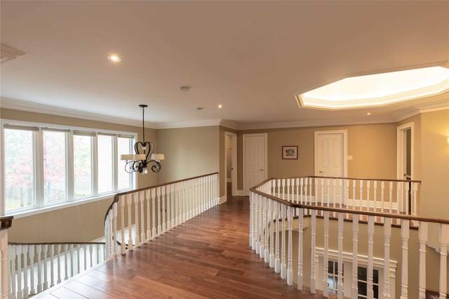 2 Old Park Lane, House detached with 5 bedrooms, 6 bathrooms and 10 parking in Richmond Hill ON | Image 11