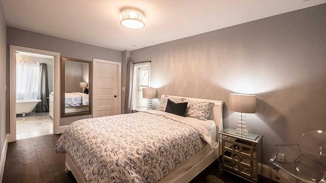 upper - 239 Quebec Ave, House detached with 2 bedrooms, 3 bathrooms and 1 parking in Toronto ON | Image 2