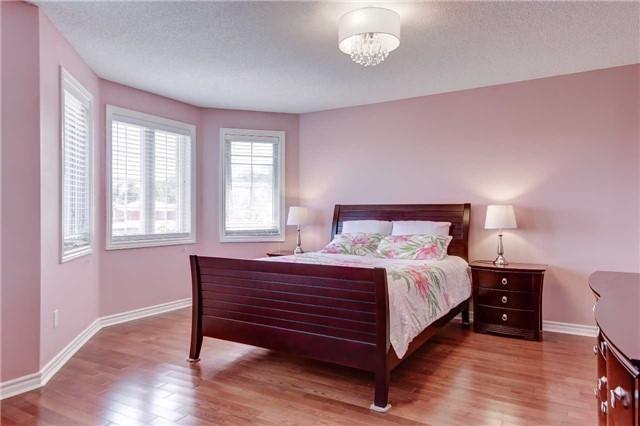 296 Stanley St, House detached with 4 bedrooms, 4 bathrooms and 2 parking in Barrie ON | Image 13