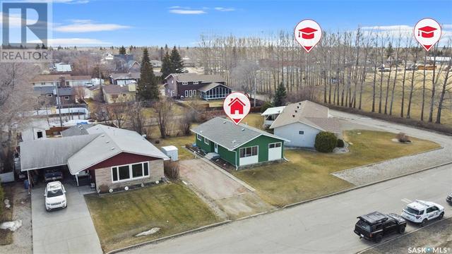 303 8th Avenue E, House detached with 4 bedrooms, 2 bathrooms and null parking in Watrous SK | Image 48