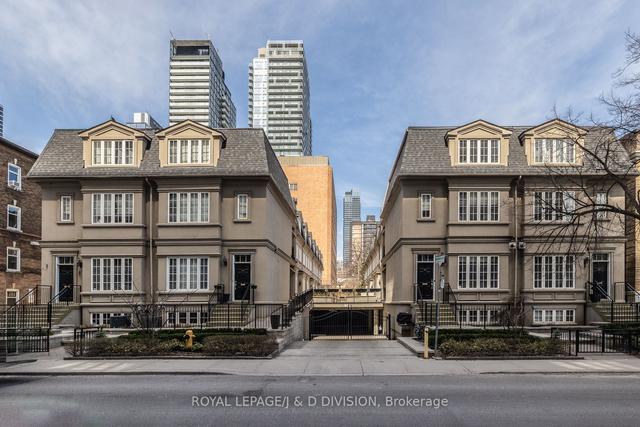 8 Luscombe Lane, House attached with 3 bedrooms, 3 bathrooms and 2 parking in Toronto ON | Image 30