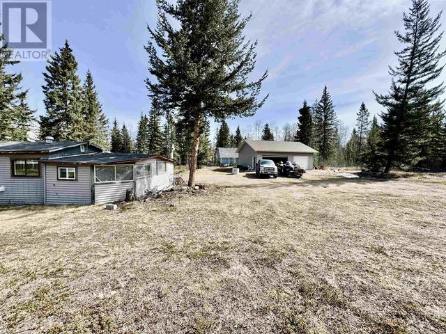 942 Green Lake S Road, House detached with 3 bedrooms, 1 bathrooms and null parking in Thompson Nicola E (Bonaparte Plateau) BC | Image 28