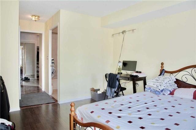 309 - 29 Pemberton Ave, Condo with 2 bedrooms, 2 bathrooms and 1 parking in Toronto ON | Image 5