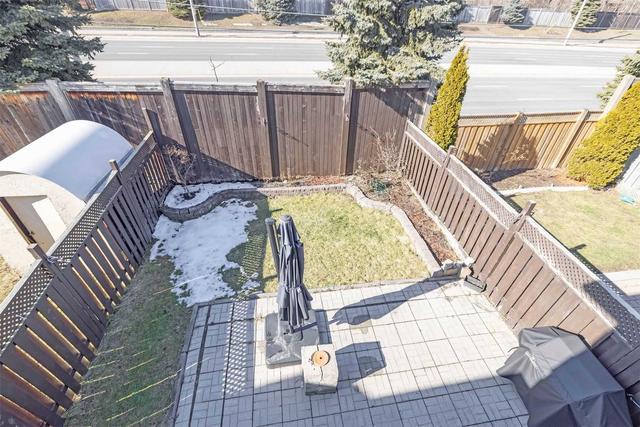 1356 Quest Circ, House semidetached with 3 bedrooms, 4 bathrooms and 5 parking in Mississauga ON | Image 35