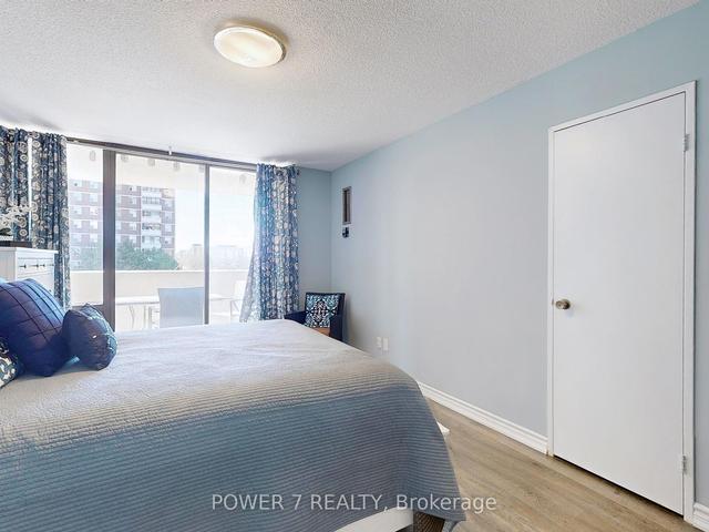 407 - 10 Tangreen Crt, Condo with 2 bedrooms, 2 bathrooms and 2 parking in Toronto ON | Image 10