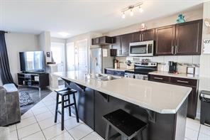 8818 96 Avenue, Home with 3 bedrooms, 3 bathrooms and 1 parking in Greenview No. 16 AB | Image 22