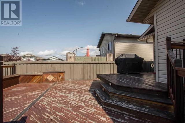 11826 86a Street, House detached with 4 bedrooms, 3 bathrooms and 4 parking in Grande Prairie AB | Image 36