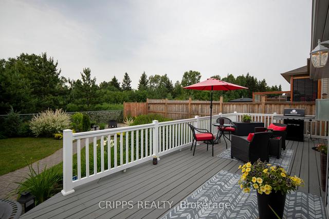 276 Cougar Cres, House detached with 3 bedrooms, 2 bathrooms and 6 parking in Thunder Bay ON | Image 11
