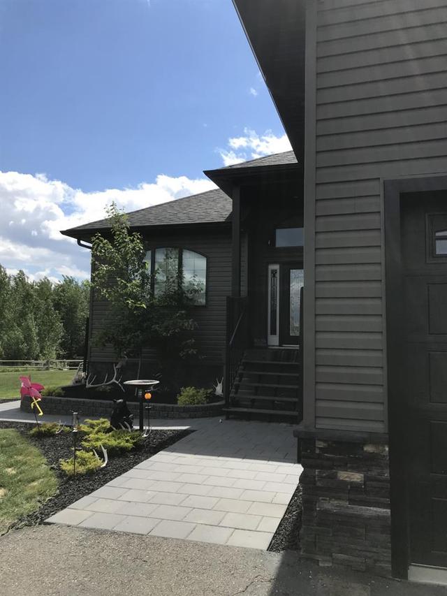 462030 Rge Rd 62, House detached with 4 bedrooms, 3 bathrooms and 10 parking in Wainwright No. 61 AB | Image 25
