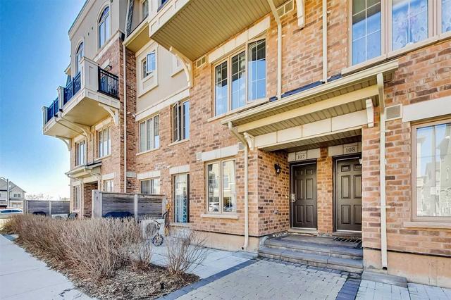 107 - 2441 Greenwich Dr, Townhouse with 2 bedrooms, 2 bathrooms and 1 parking in Oakville ON | Image 2
