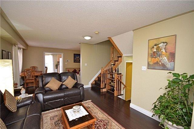53 Lonestar Cres, House semidetached with 3 bedrooms, 3 bathrooms and 3 parking in Brampton ON | Image 5