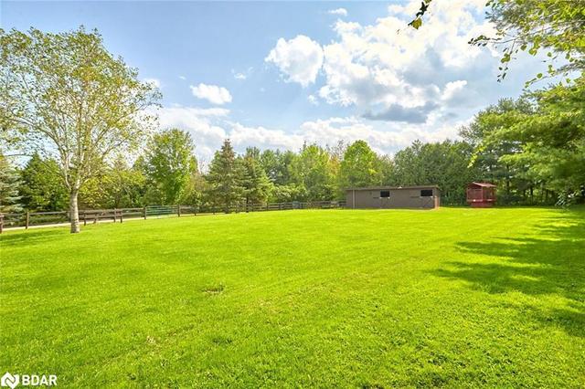 219 Medonte Side Road 2, House detached with 3 bedrooms, 1 bathrooms and 20 parking in Oro Medonte ON | Image 22
