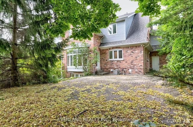 1309 Royal York Rd, House detached with 4 bedrooms, 5 bathrooms and 9 parking in Toronto ON | Image 24