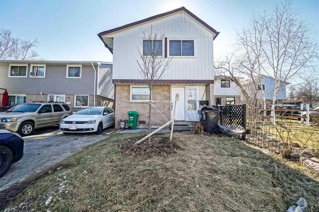 18 Hillpark Tr, House detached with 3 bedrooms, 4 bathrooms and 2 parking in Brampton ON | Image 1