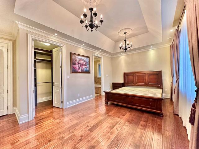 11 Gwendolen Cres, House detached with 4 bedrooms, 8 bathrooms and 6 parking in Toronto ON | Image 19