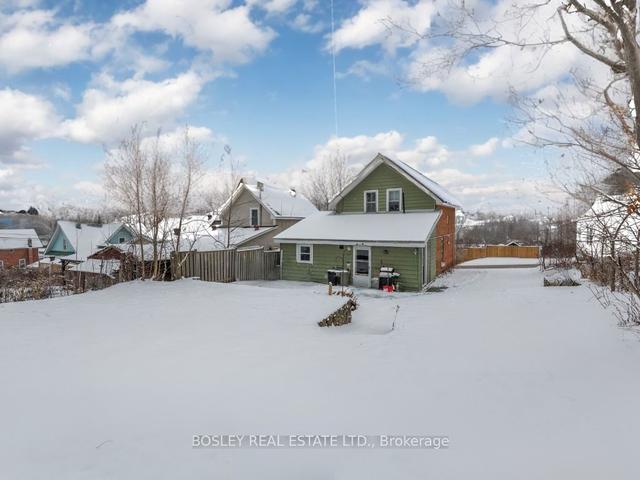 381 Gloucester St, House detached with 4 bedrooms, 2 bathrooms and 5 parking in Midland ON | Image 15