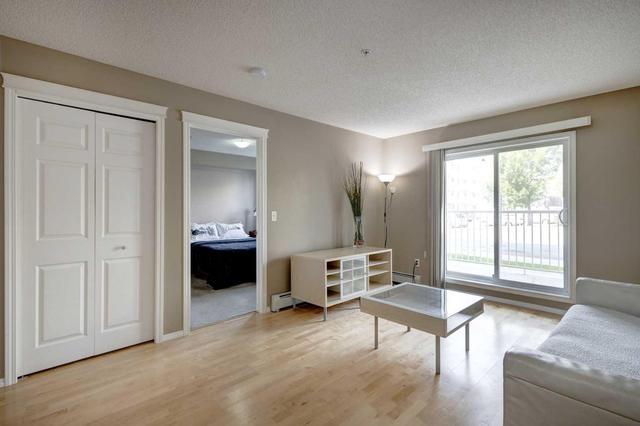 2113 - 43 Country Village Lane Ne, Condo with 1 bedrooms, 1 bathrooms and 1 parking in Calgary AB | Image 5