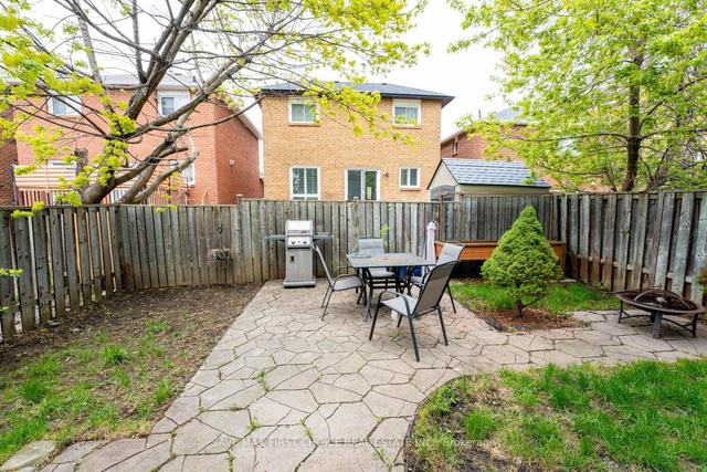 36 Roehampton Cres, House detached with 3 bedrooms, 3 bathrooms and 6 parking in Brampton ON | Image 29