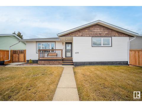 6215 94b Av Nw, House detached with 4 bedrooms, 2 bathrooms and null parking in Edmonton AB | Card Image