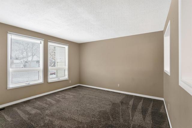 120 Whitehill Place Ne, Home with 3 bedrooms, 2 bathrooms and 2 parking in Calgary AB | Image 4