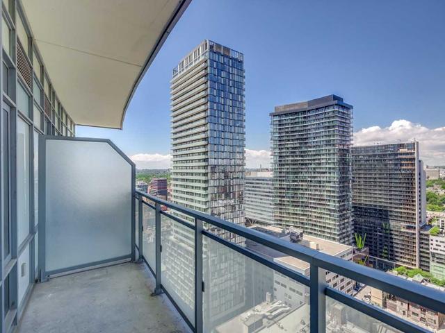 2403 - 21 Widmer St, Condo with 0 bedrooms, 1 bathrooms and 0 parking in Toronto ON | Image 7